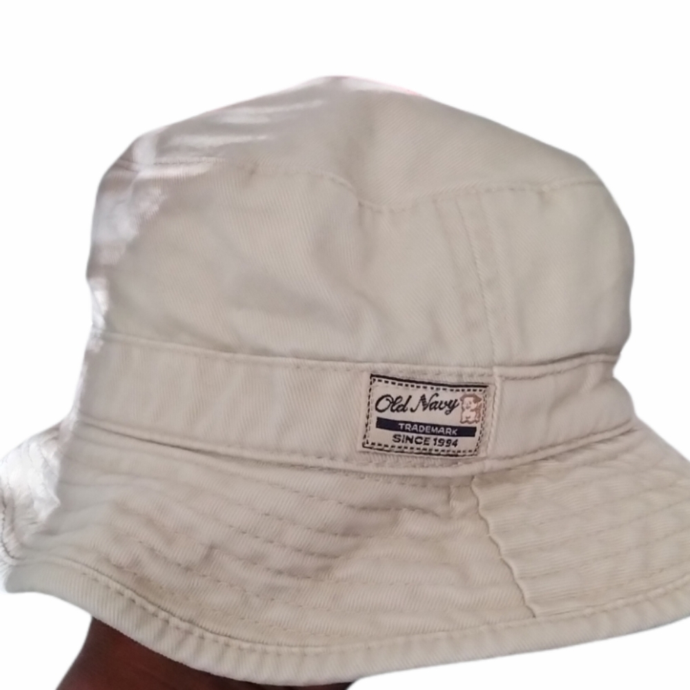 Old Navy Bucket Hat 6-12mos
